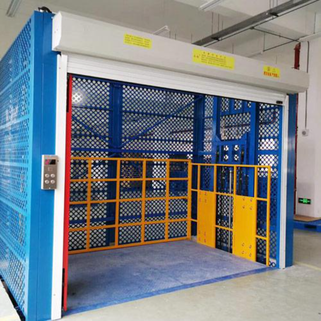 维西导轨式升降货梯