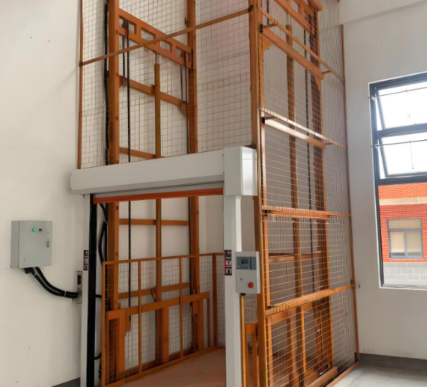 维西升降货梯是特种设备码