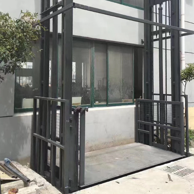 维西5吨室外升降货梯